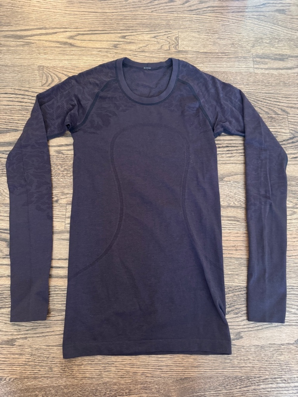 Lululemon Long Sleeve Top